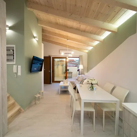 Apartament Feels Like *