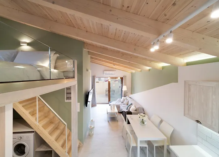 Feels Like * Retimno